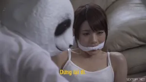 Anh xã "đi ngoài", bà xã về quê gạ làm tình bố chồng