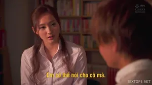 Bất lực nhìn vợ bị địt ngay trước mặt